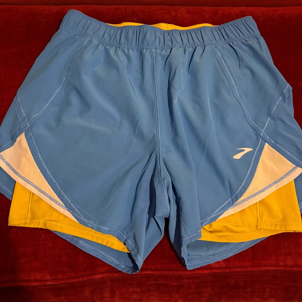 Brooks Women’s Running Shorts Blue Yellow M